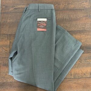 Haggar H26 Classic Gray Trousers